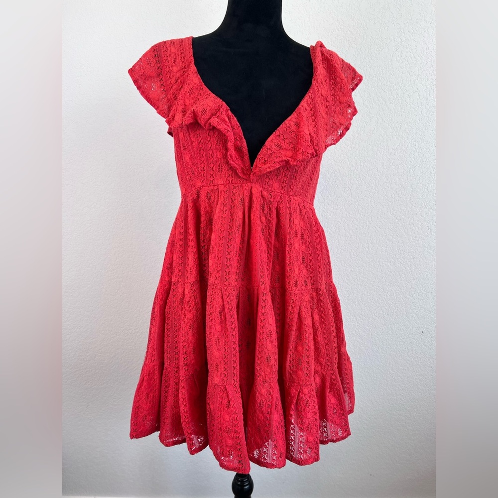 Free People Undone Guava Berry Lace Ruffle Tiered mini baby doll dress size XL